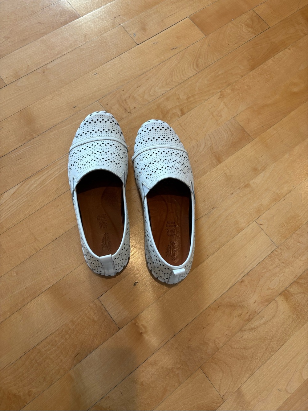 Spring Step Women’s White Perforated Slip-On Loafers, size 40